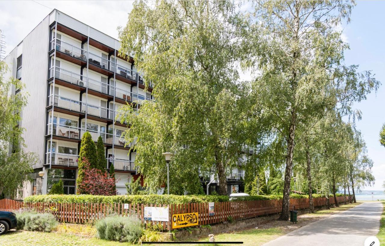 Sinusaparthotel Siófok Exterior foto